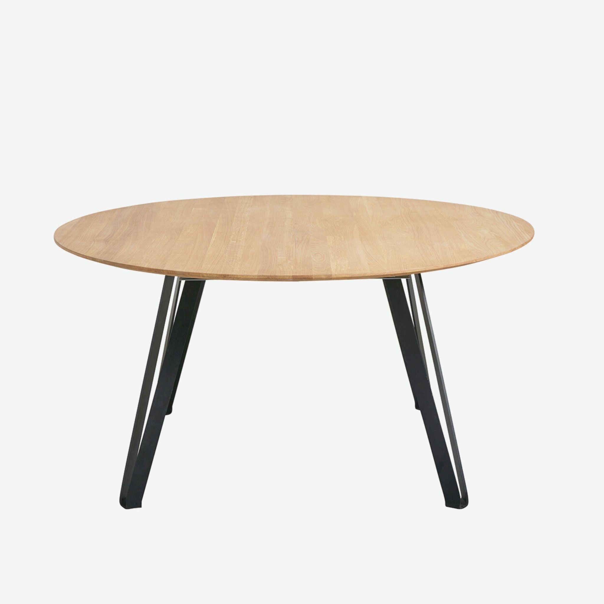 Muubs Round Dining Table Space Natural Natural Oil Oak with Black Coated Metal/Steel Legs