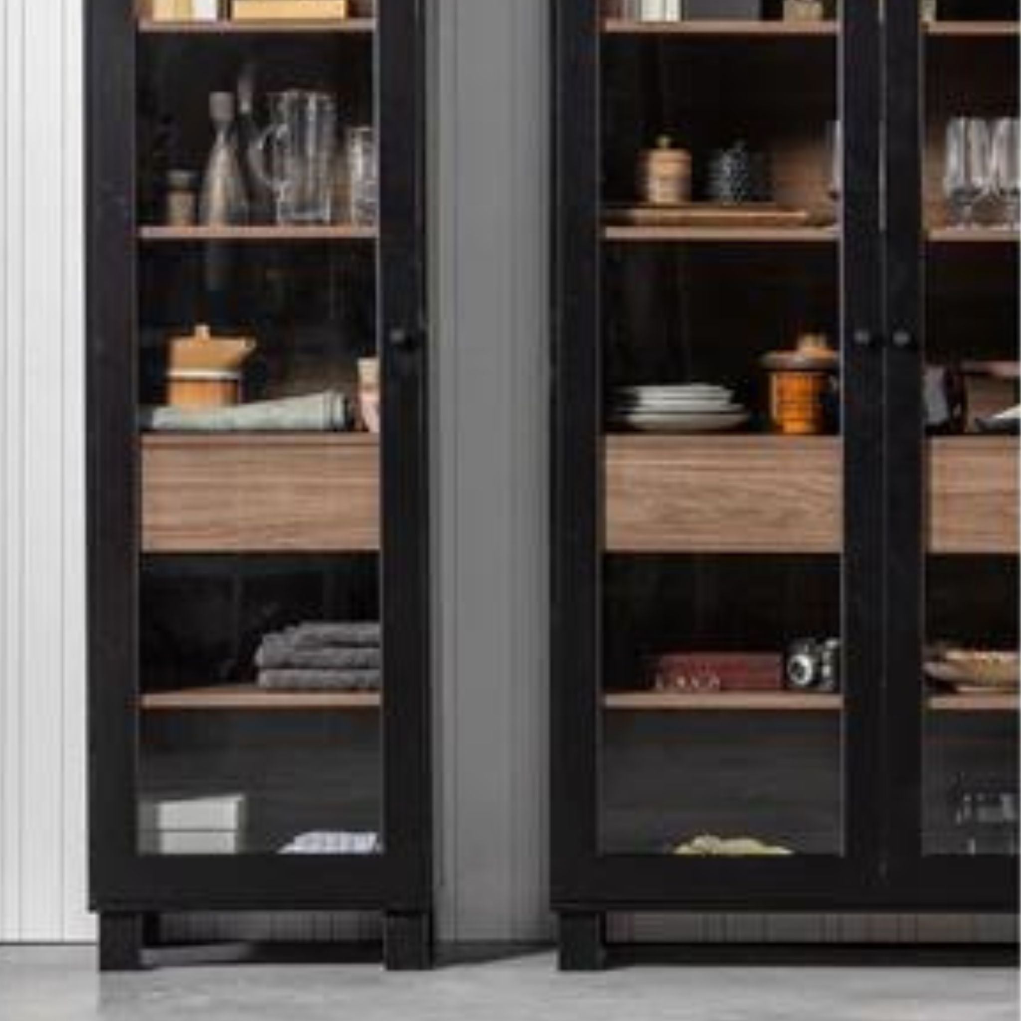 Woood Goos 1 Door Cabinet Pine Black/Walnut (FSC) - ModernistaLiving